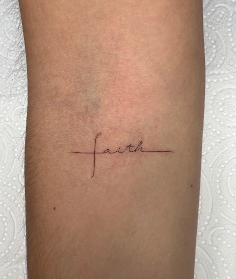 Tatuajes de línea fina